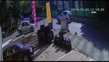 1 yaşındaki bebek, anne ve anneannenin ölümden döndüğü inanılmaz kaza