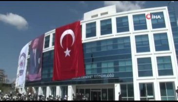 Bursa'da 25 bin liralık ziynet eşyasını böyle çaldı