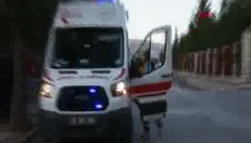 Liselilerin parkta bıçaklı kavgası: 1 ölü, 1 yaralı
