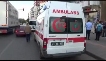Lise öğrencilerinin laf atma kavgası kanlı bitti