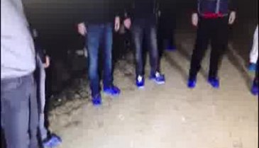 Sevgilisini taciz eden komşusunu öldürüp, dayısının bahçesine gömdü