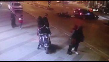Bursa'da aracına çarpan motosiklet sürücüsünü darp edip kaçtı