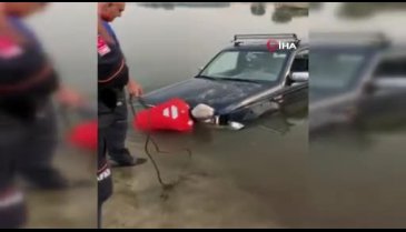 Maceracı gencin 'off road' u Meriç'in serin sularında bitti