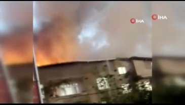 4 katlı binanın çatısı alev alev yandı