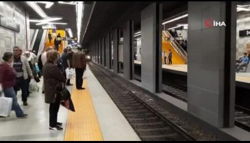 Bursa'da metro seferleri durdu! - 2