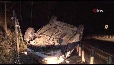 Takla atan otomobilden çıkanların ilk derdi uyuşturucu maddeyi saklamak oldu