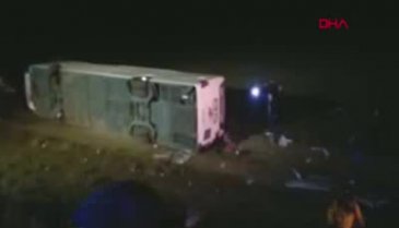 Aksaray'da yolcu otobüsü devrildi: 1 ölü, 37 yaralı