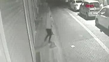 Sokak ortasında silahlı çatışma