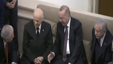 Cumhurbaşkanı Erdoğan, TBMM'de Bahçeli ile bir araya geldi