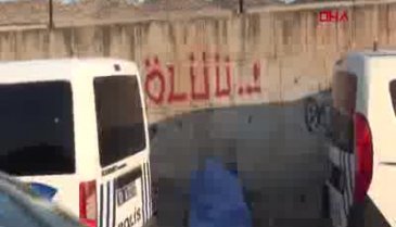 'Ölüü..!' yazan duvarın dibinde ölü bulundu