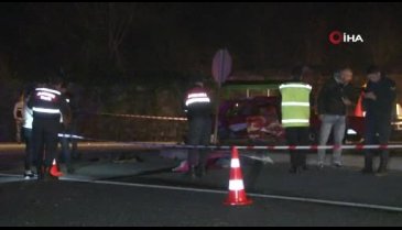 Sakarya'da feci kaza: 2 ölü, 4 yaralı