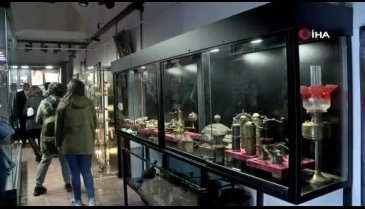Osmanlı Bursa'daki müzede yaşıyor