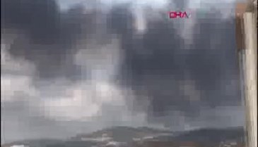 Askeri bölgedeki ormanlık alanda yangın