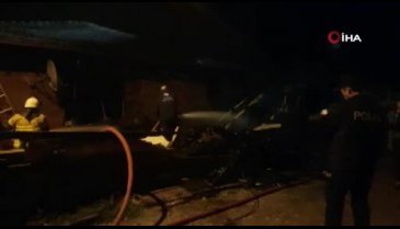 Bursa'da üç kişinin yaşadığı ev küle döndü