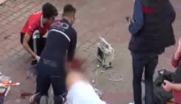 Erkek arkadaşının evinin balkonundan atlayan Rus kadın öldü