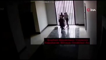 Kadın hırsızlar önce kameraya, sonra polise yakalandı