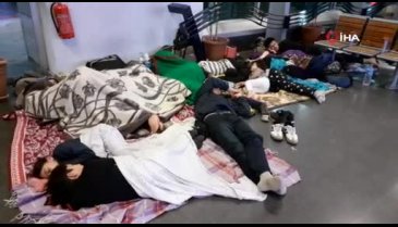 Bursa'da yüzlerce insan terminale sığındı