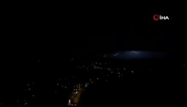 Sağanak yağmur hayatı felç etti