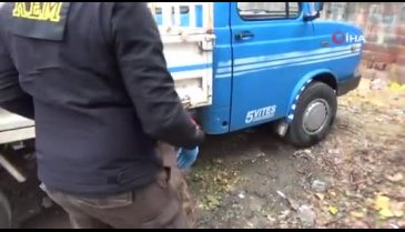 Kamyonet kabininde 18 kilo 600 gram esrar ele geçirildi