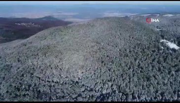 Bursa Uludağ'da dün geceden beri haber alınamayan 2 dağcı aranıyor
