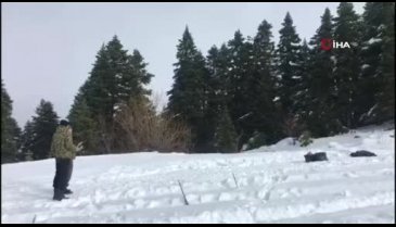 Bursa'da kaybolan dağcıların ailesi teyit etti; Mont, bere ve ev anahtarı kayıp Efe Sarp'a ait