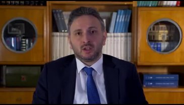 Tuvalet önünde nöbet cezası veren İpekçi: Elhamdülillah imam hatipliyim