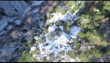 Bursa Uludağ'da kayıp olan iki dağcı drone ile arandı