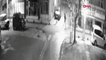 Kürtajı kabul etmeyen eski sevgilisini arkadaşına dövdürdü