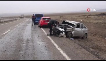 Direksiyon hakimiyetini kaybedince takla attı