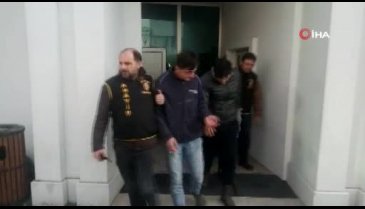Bursa'da anne ve oğlunu gasp eden 3 şüpheli emniyetten kaçamadı