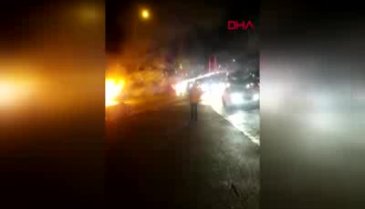 Köprü çıkışında araç yangını