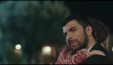 Gerdek gecesi sahneleriyle tepki çekti