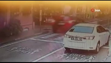 Bursa'da yaya geçidinde çarptığı kadını metrelerce öteye fırlattı