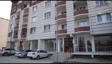 Kazada yaralandığı sanılan kadın, oğlunu öldürüp intihar etmek istemiş