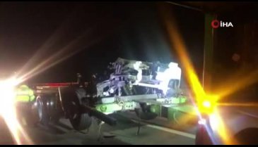 Bursa'da gece yarısı TIR kazası: 2 yaralı