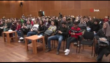 Canan Karatay Bursa'da konuştu: Reklamı yapılan hiçbir yiyeceği yüz vermeyeceksiniz
