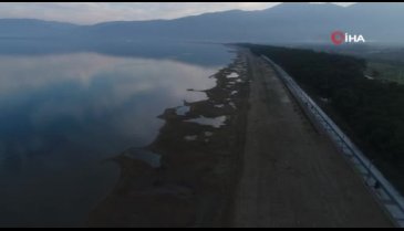 Bursa'da Gölbaşı'nın ardından İznik Gölü'nü de kuraklık vurdu