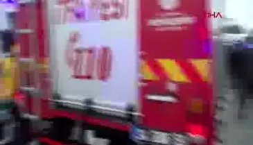 İETT otobüsü yan yattı: 1 ölü 13 yaralı