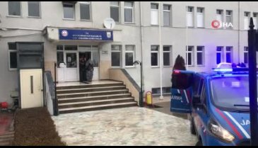 Bursa'da bohçacı gibi girip paraları çalarak çıktılar