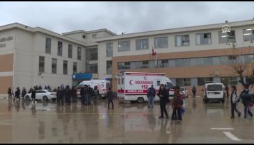 Bursa'da okulda gaz paniği - 2