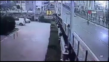 2 öğrenci kazada hayatını kaybetti