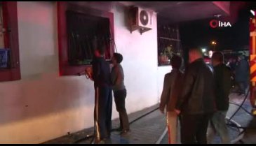 Yangında mahsur kalan 11 kişi kurtarıldı