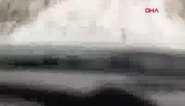 Kar nedeniyle 30 kişi mahsur kaldı, 2 kişi yaralandı