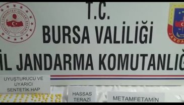 Bursa İnegöl'de bebek bezinden uyuşturucu çıktı
