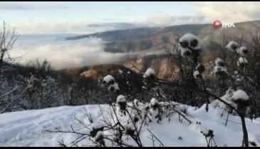 Boludağı'nda kartpostallık kar ve sis manzarası
