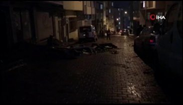 6 katlı binanın çatısı uçtu