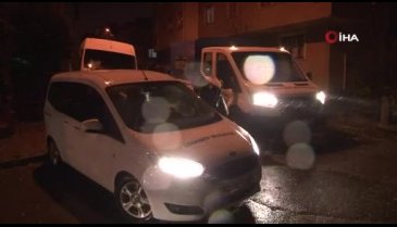 Uçan çatı karşı apartmana ok gibi saplandı