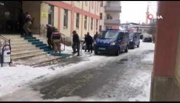 Göçmen kaçakçılarına geçit verilmedi