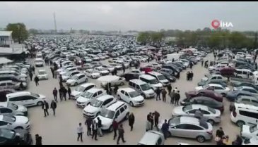 Bursa'da 2020 modellerin zamlı gelmesi vatandaşları 2.el otomobil arayışına itti