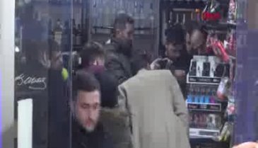 Bursa'da kasiyere silah çeken soyguncu 3 bin TL'yi alıp, kaçtı